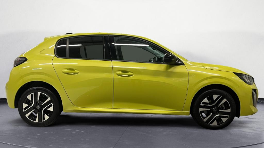 Nouvelle PEUGEOT 208  1.2i Hybrid - 100 - e-DCS6  II BERLINE Allure PHASE 2