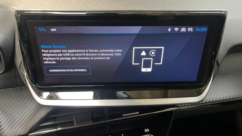 Nouvelle PEUGEOT 208  1.2i PureTech 12V S&S - 100  II BERLINE Allure PHASE 2