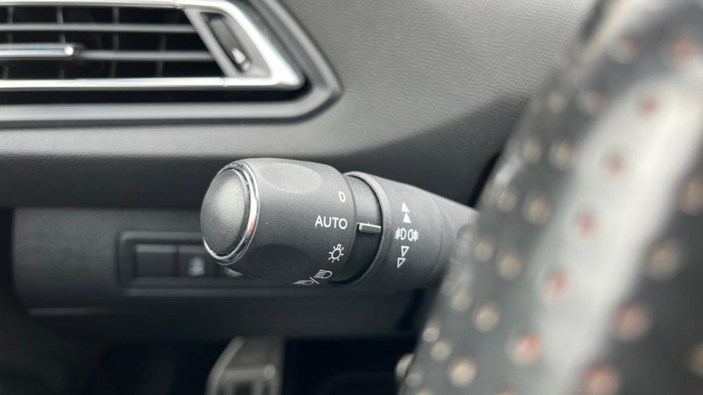 PEUGEOT 308 SW 1.5 BlueHDi S&S - 130 - EAT8  II GT PHASE 2