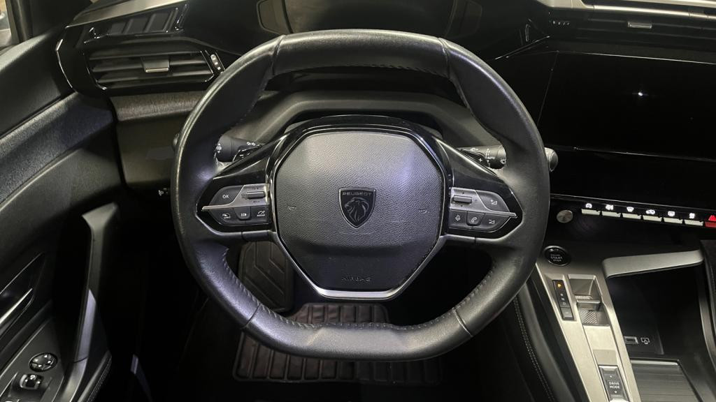 Nouvelle PEUGEOT 308  1.2i PureTech 12V S&S - 130 - EAT8  III BERLINE Allure