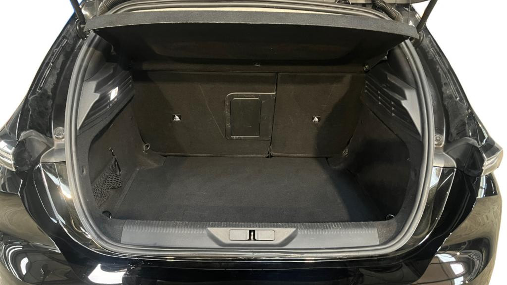 Nouvelle PEUGEOT 308  1.2i PureTech 12V S&S - 130 - EAT8  III BERLINE Allure