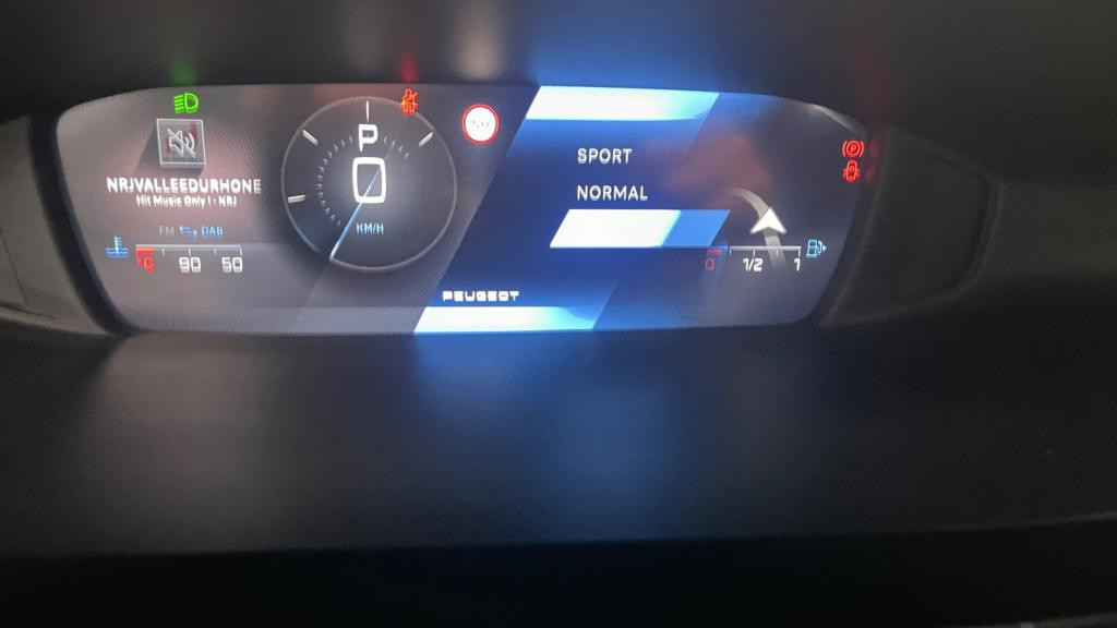 Nouvelle PEUGEOT 308  1.2i PureTech 12V S&S - 130 - EAT8  III BERLINE Allure