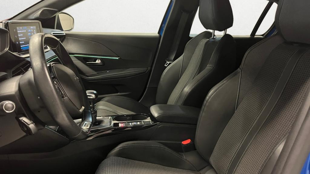 Nouvelle PEUGEOT 208  1.5 BlueHDi S&S - 100  II BERLINE GT