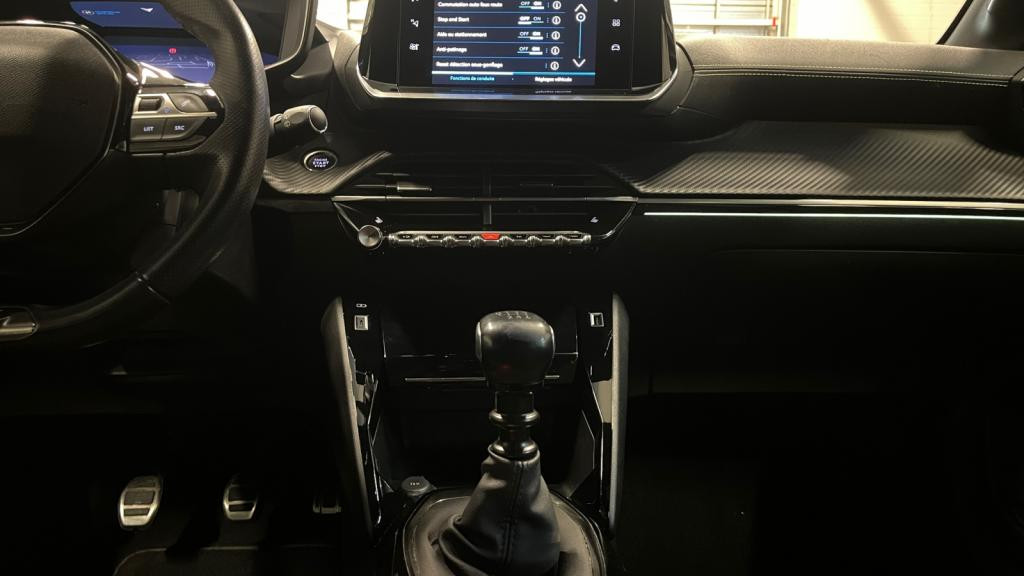 Nouvelle PEUGEOT 208  1.5 BlueHDi S&S - 100  II BERLINE GT