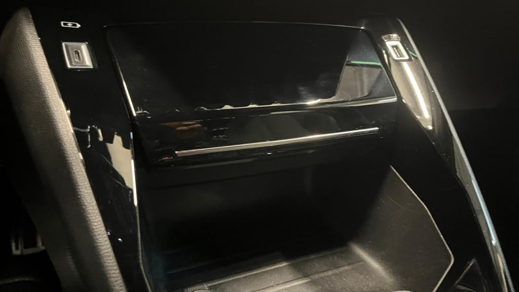 Nouvelle PEUGEOT 208  1.5 BlueHDi S&S - 100  II BERLINE GT