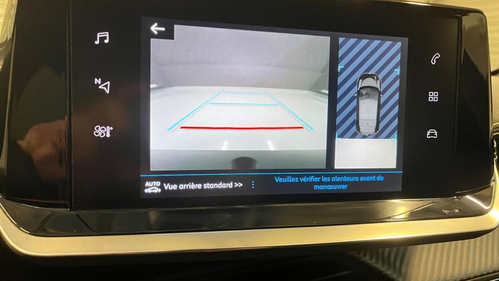 Nouvelle PEUGEOT 208  1.5 BlueHDi S&S - 100  II BERLINE GT