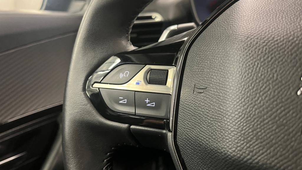 PEUGEOT 2008 1.2i PureTech 12V S&S - 130 - EAT8  Allure