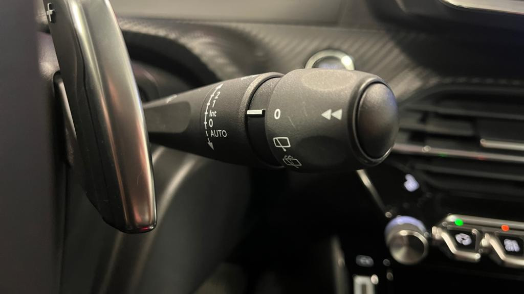 PEUGEOT 2008 1.2i PureTech 12V S&S - 130 - EAT8  Allure