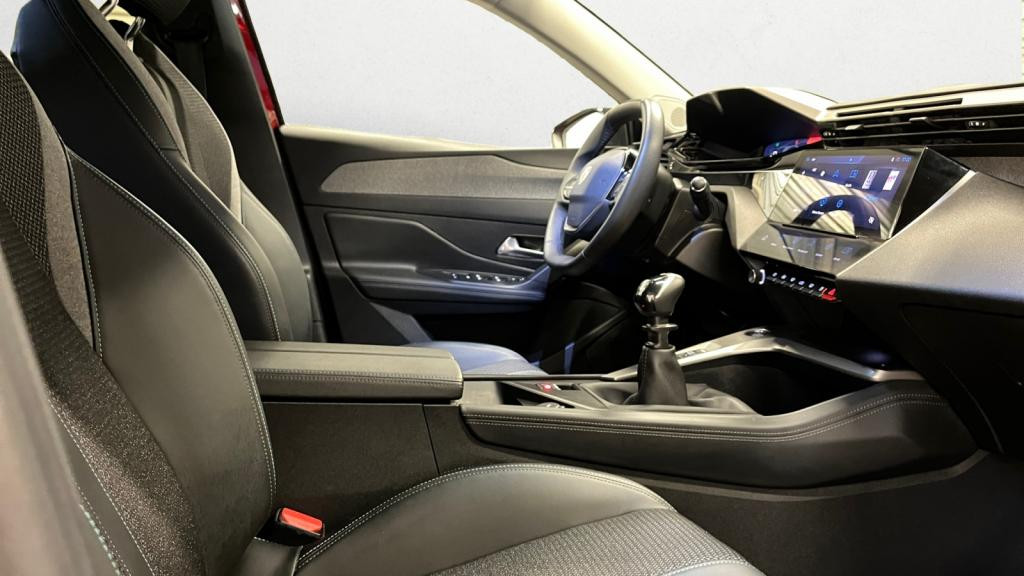 Nouvelle PEUGEOT 308 1.2i PureTech 12V S&S - 130  Allure