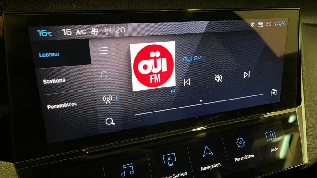 Nouvelle PEUGEOT 308 1.2i PureTech 12V S&S - 130  Allure