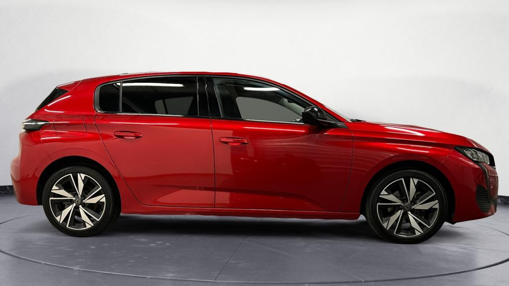 Nouvelle PEUGEOT 308 1.2i PureTech 12V S&S - 130  Allure