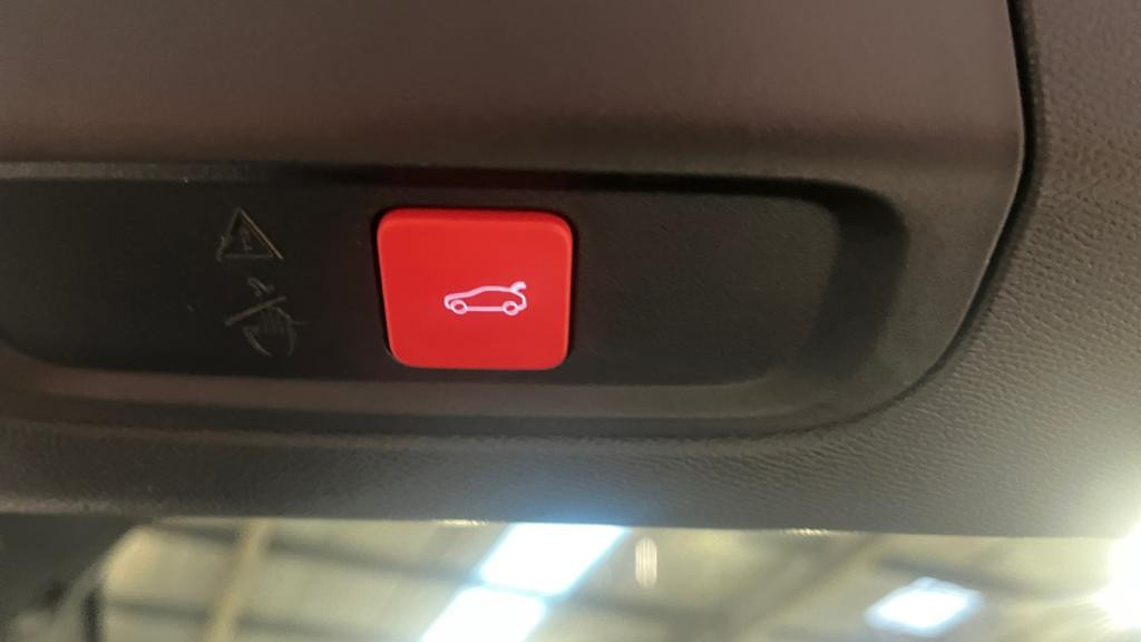 Nouvelle PEUGEOT 408  1.6 PHEV - 225 e-EAT8  BERLINE GT 