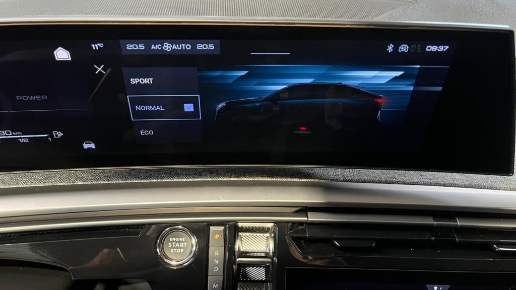 Nouvelle PEUGEOT 3008  1.2i Hybrid - 145 - e-DCS6  III GT 