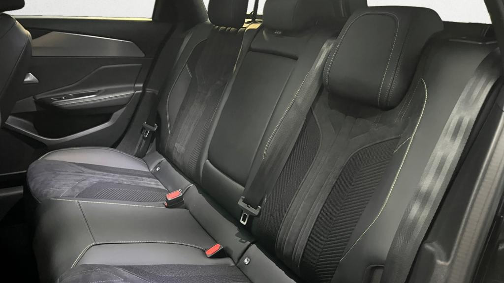 Nouvelle PEUGEOT 308 SW 1.5 BlueHDi S&S - 130 - EAT8  III SW BREAK GT