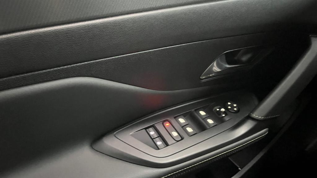 Nouvelle PEUGEOT 308 SW 1.5 BlueHDi S&S - 130 - EAT8  III SW BREAK GT