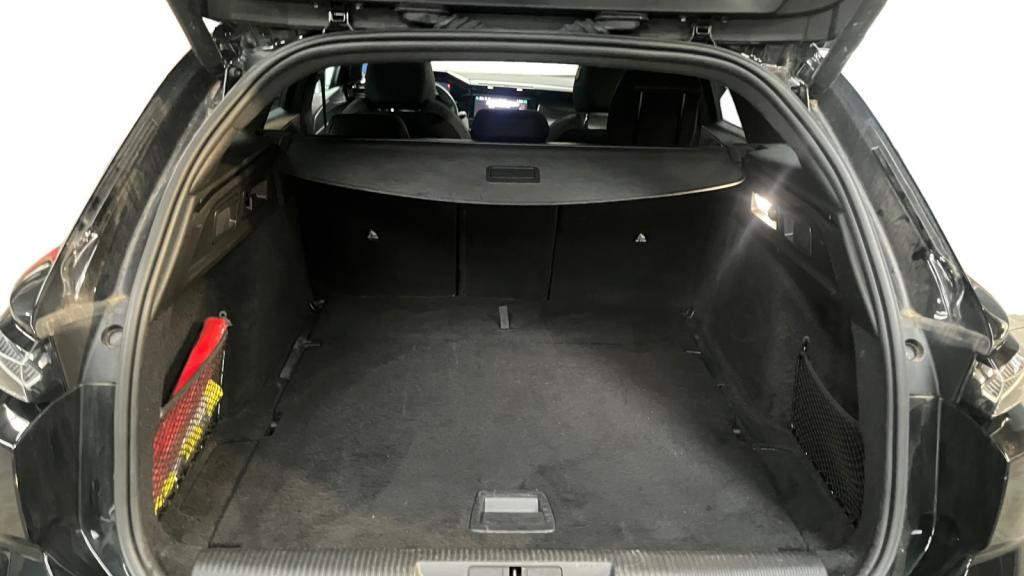 Nouvelle PEUGEOT 308 SW 1.5 BlueHDi S&S - 130 - EAT8  III SW BREAK GT
