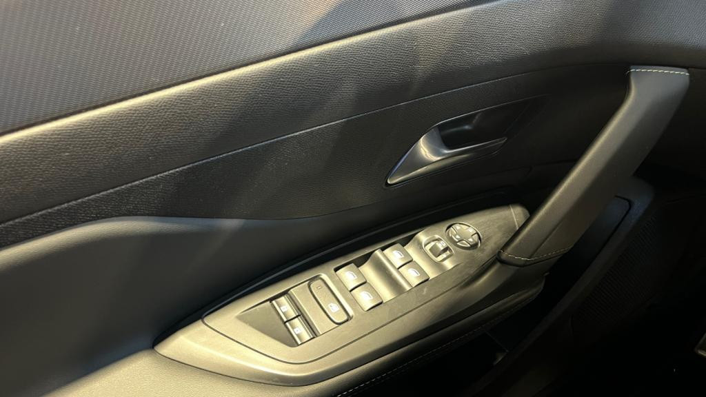 PEUGEOT 308 SW 1.2i PureTech 12V S&S - 130 - EAT8  III SW BREAK GT 