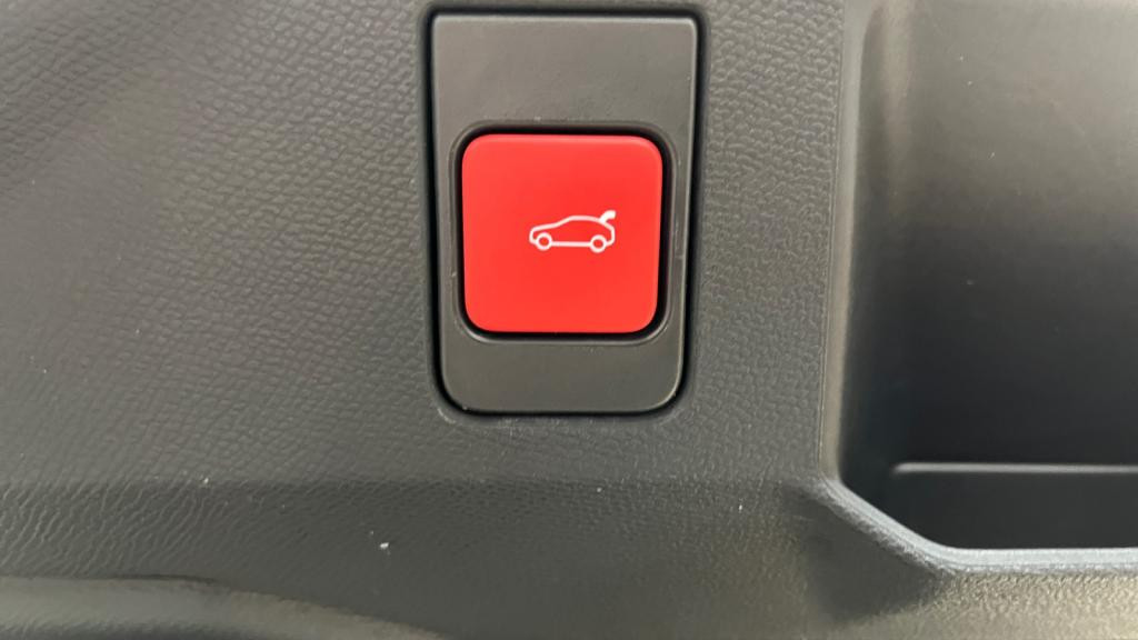 Nouvelle PEUGEOT 5008  1.2i Hybrid -145 - e-DCS6  III 2024 GT 