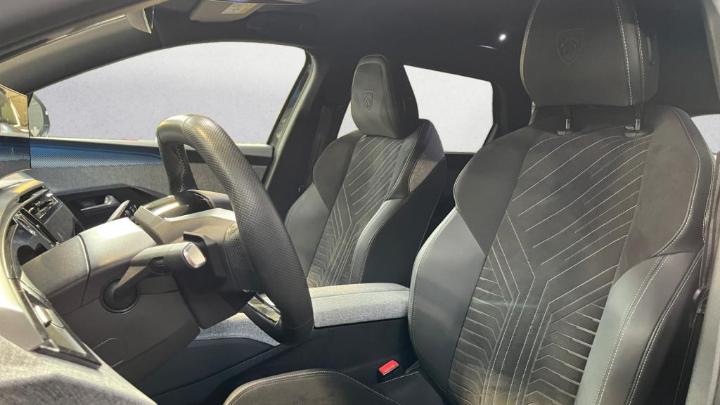 Nouvelle PEUGEOT 5008  1.2i Hybrid -145 - e-DCS6  III 2024 GT 