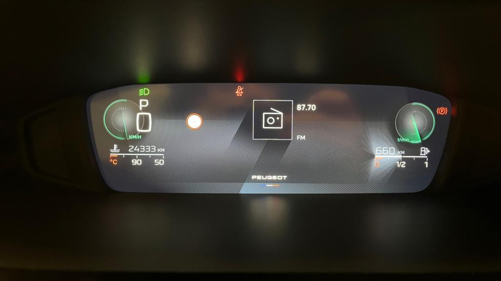 Nouvelle PEUGEOT 308  1.5 BlueHDi S&S - 130 - EAT8  III BERLINE Active Pack