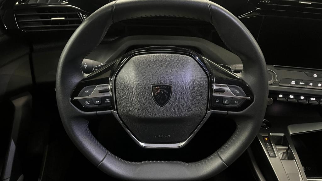 PEUGEOT 308  1.5 BlueHDi S&S - 130 - EAT8  III BERLINE Active Pack