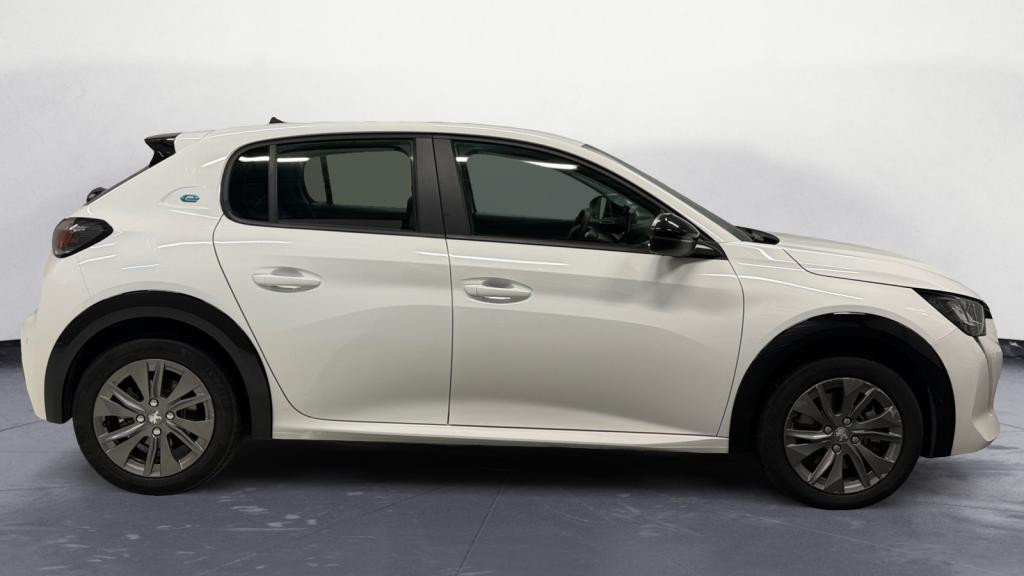 PEUGEOT 208 e- - 136  II BERLINE Active Pack