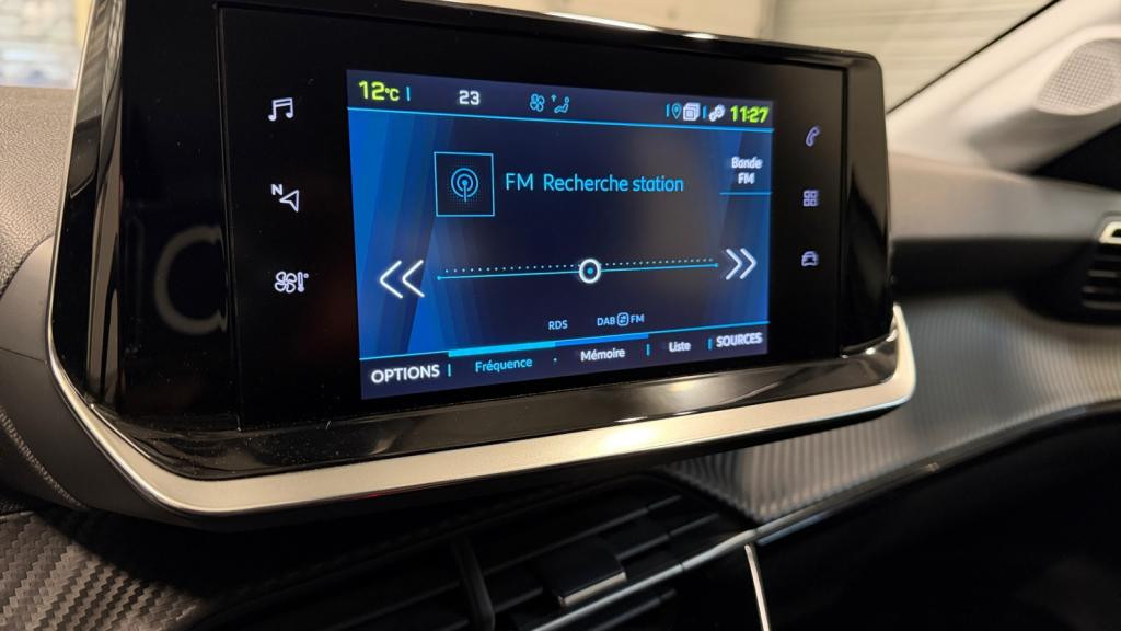 PEUGEOT 208 e- - 136  II BERLINE Active Pack