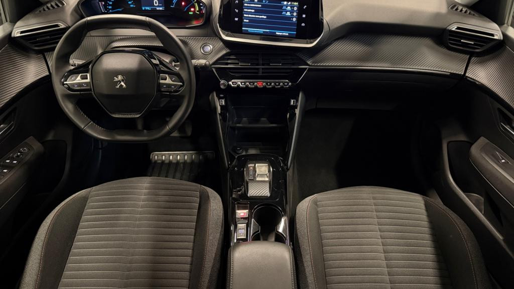 PEUGEOT 208 e- - 136  II BERLINE Active Pack