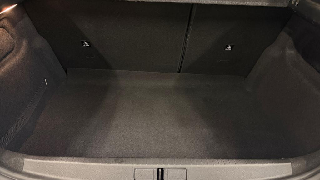 PEUGEOT 208  1.5 BlueHDi S&S - 100  II BERLINE Active