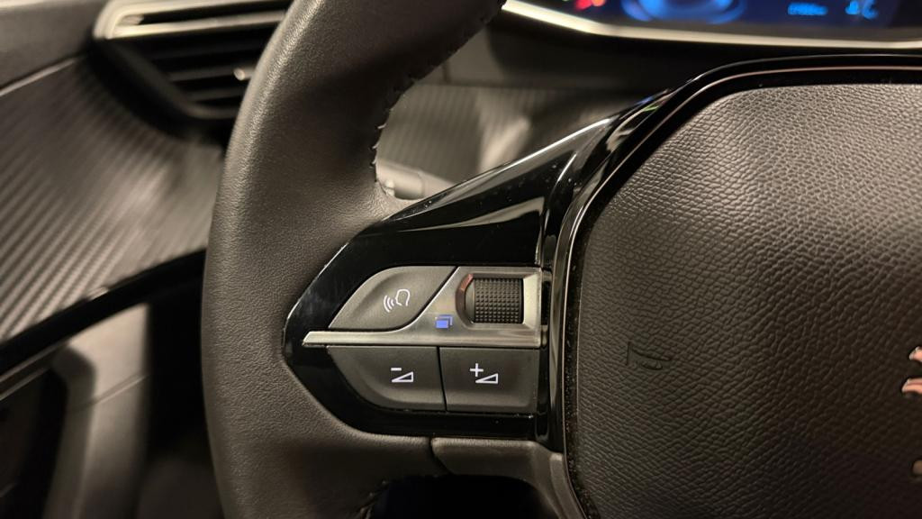 PEUGEOT 2008  1.2i PureTech 12V S&S - 100  II Allure Pack