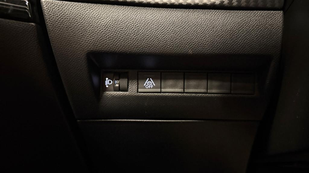 PEUGEOT 2008  1.2i PureTech 12V S&S - 100  II Allure Pack