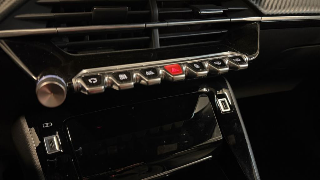 PEUGEOT 2008  1.2i PureTech 12V S&S - 100  II Allure Pack