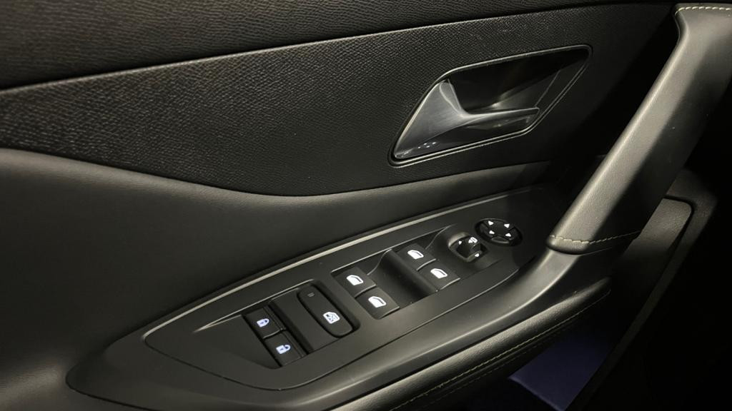 Nouvelle PEUGEOT 308 SW 1.5 BlueHDi S&S - 130 - EAT8  III SW BREAK GT 