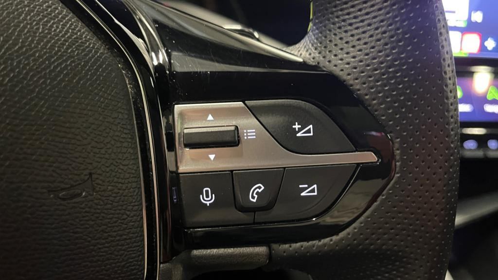 Nouvelle PEUGEOT 308 SW 1.5 BlueHDi S&S - 130 - EAT8  III SW BREAK GT 