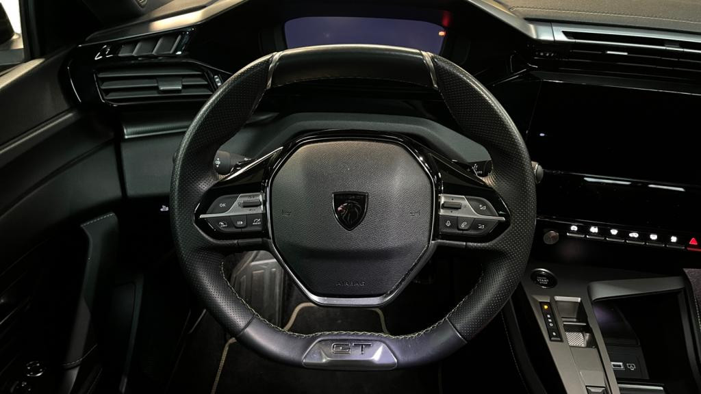 Nouvelle PEUGEOT 408  1.6 PHEV - 225 - e-EAT8  BERLINE GT 