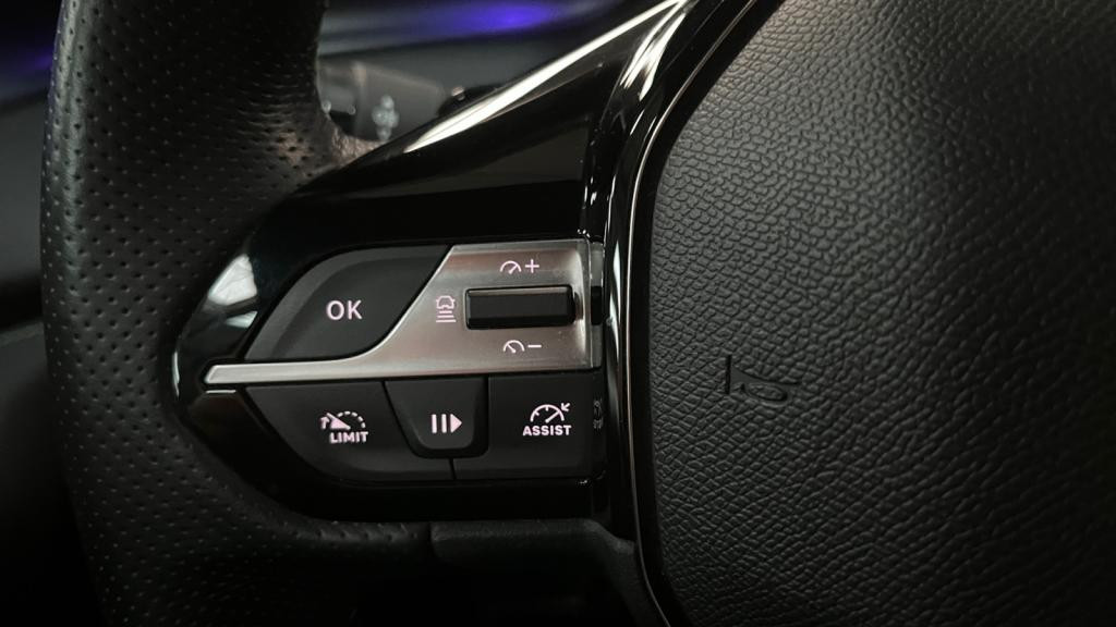 Nouvelle PEUGEOT 408  1.6 PHEV - 225 - e-EAT8  BERLINE GT 