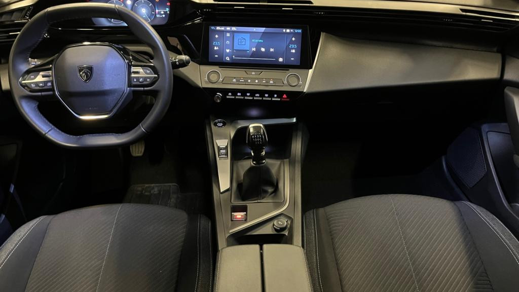 Nouvelle PEUGEOT 308 SW PureTech 130 III SW BREAK Active Pack  - Pack Drive Assist - Pack Safety