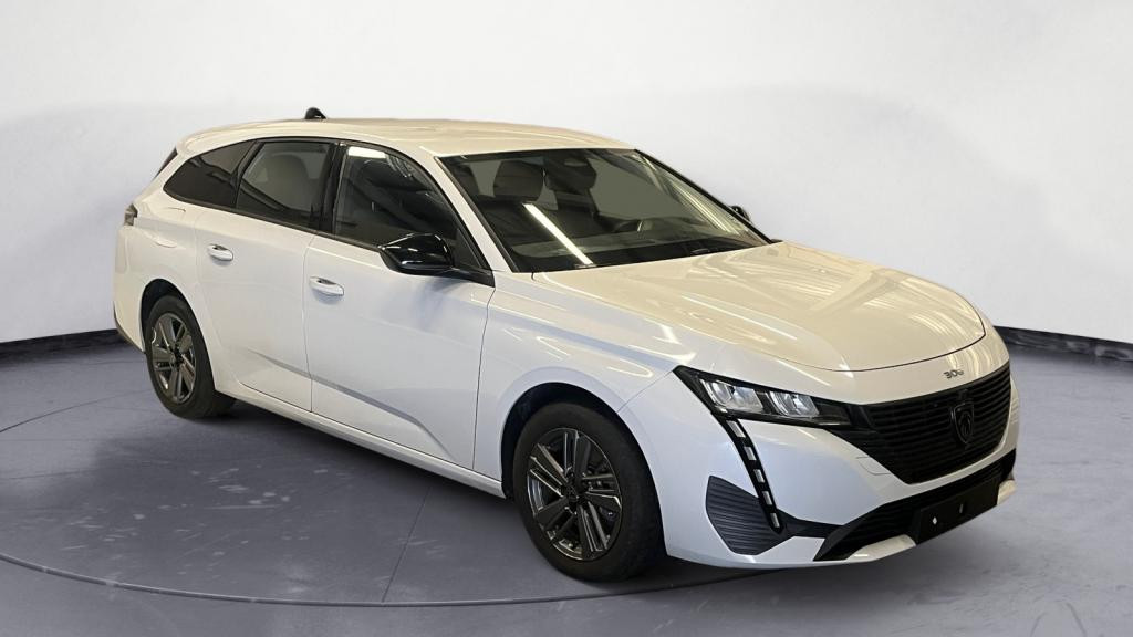 Nouvelle PEUGEOT 308 SW 1.2i PureTech 12V S&S - 130  III SW BREAK Active Pack