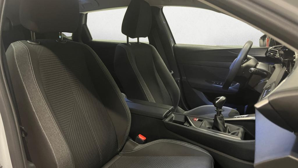 Nouvelle PEUGEOT 308 SW 1.2i PureTech 12V S&S - 130  III SW BREAK Active Pack