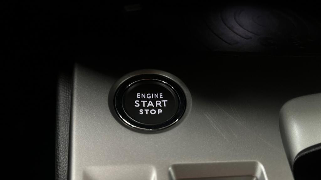 Nouvelle PEUGEOT 308  1.5 BlueHDi S&S - 130 - EAT8  III BERLINE Allure