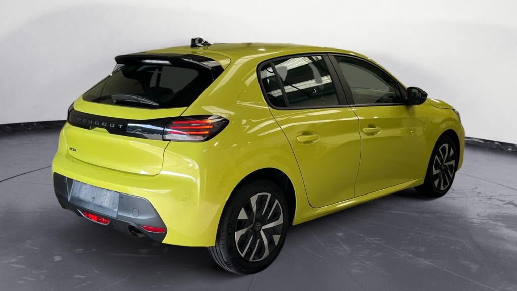 Nouvelle PEUGEOT 208 PureTech 100 II Active - Pack Navigation