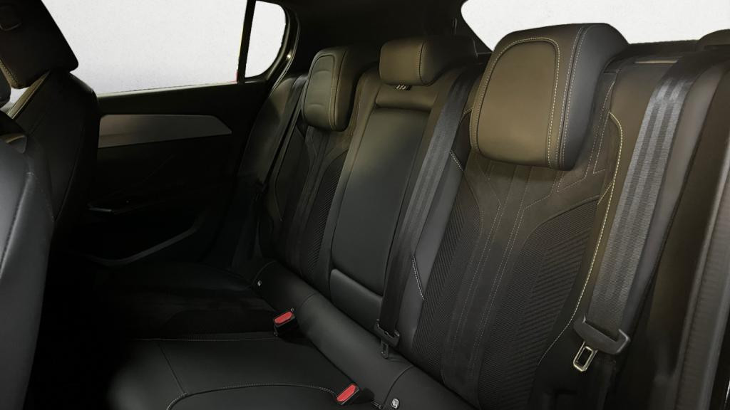 PEUGEOT 308 PureTech 130 EAT8 III GT- Sellerie Alcantara - Sièges Electriques