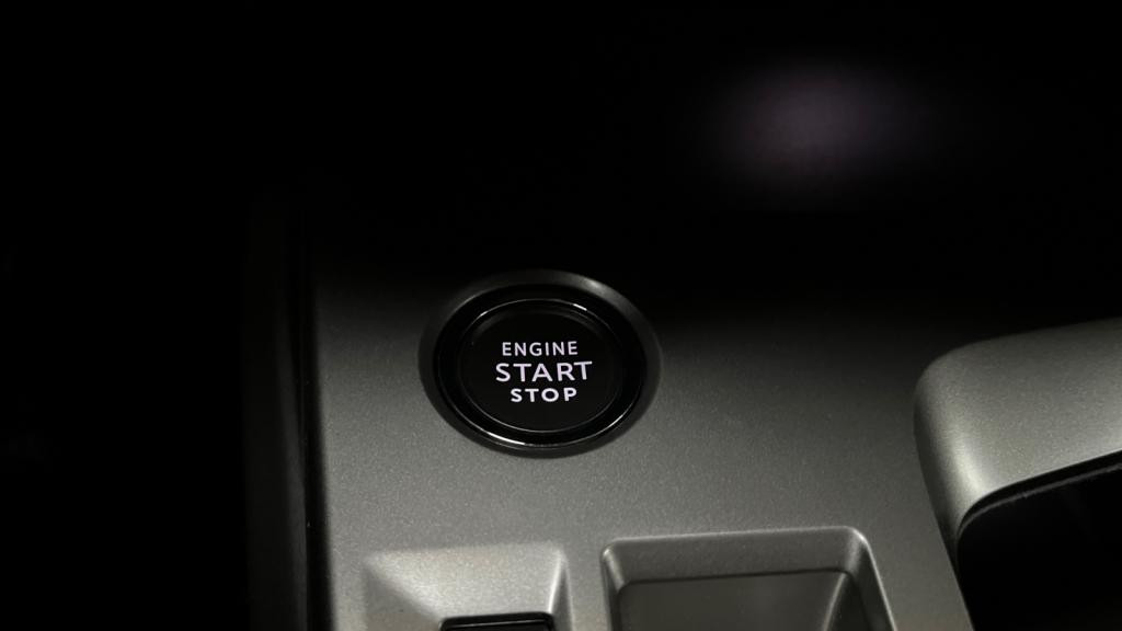 PEUGEOT 308 PureTech 130 EAT8 III GT- Sellerie Alcantara - Sièges Electriques