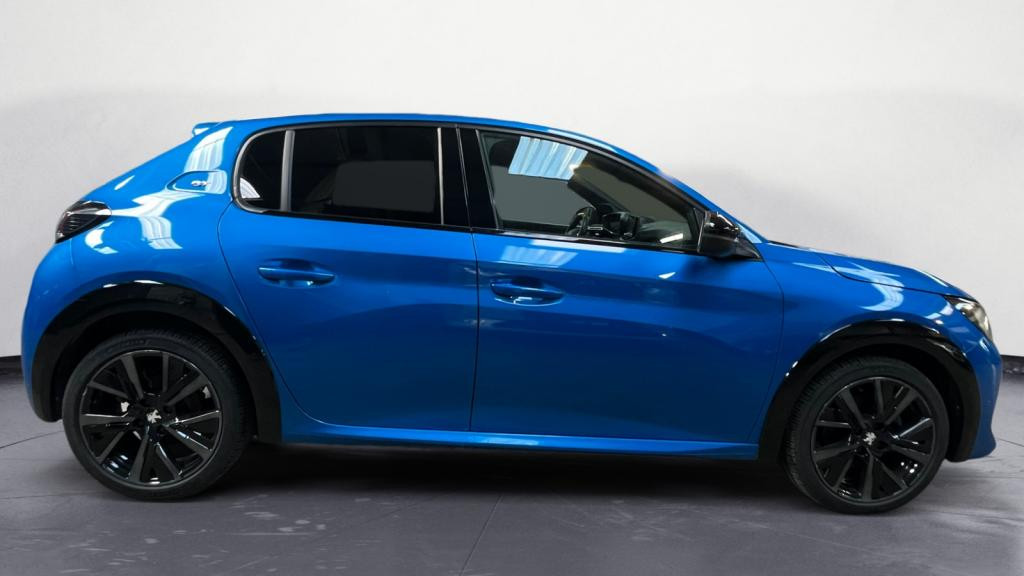 PEUGEOT 208  1.5 BlueHDi 100 II GT - Toit Panoramique