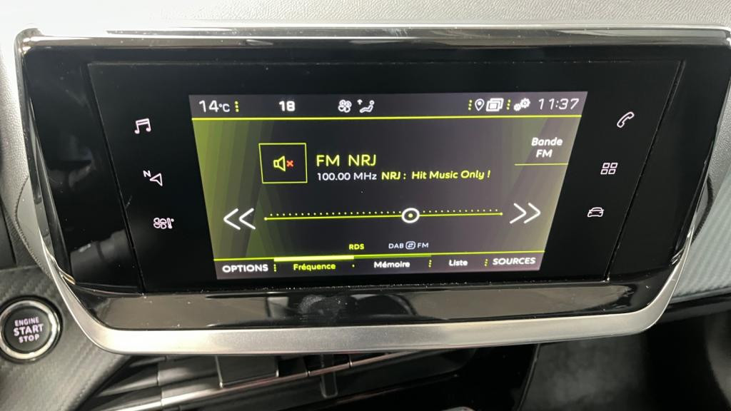 PEUGEOT 2008 BlueHDi 110 II Allure - Navigation - Keyless - Caméra