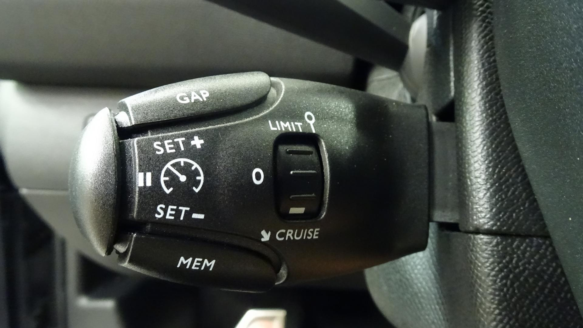 PEUGEOT 308  1.5 BlueHDi S&S 130  EAT8  II BERLINE GT PHASE 2