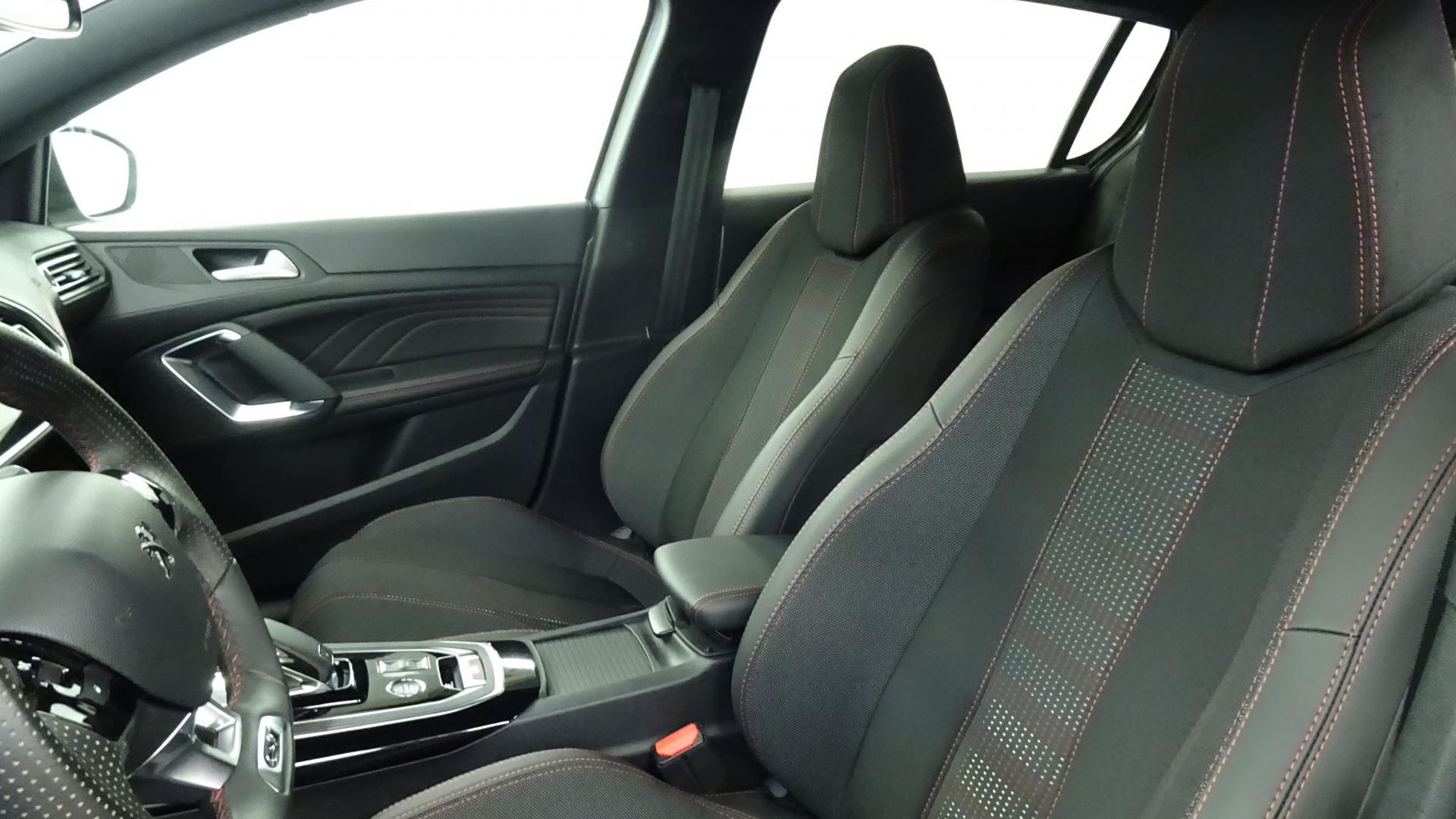 PEUGEOT 308  1.5 BlueHDi S&S 130  EAT8  II BERLINE GT PHASE 2