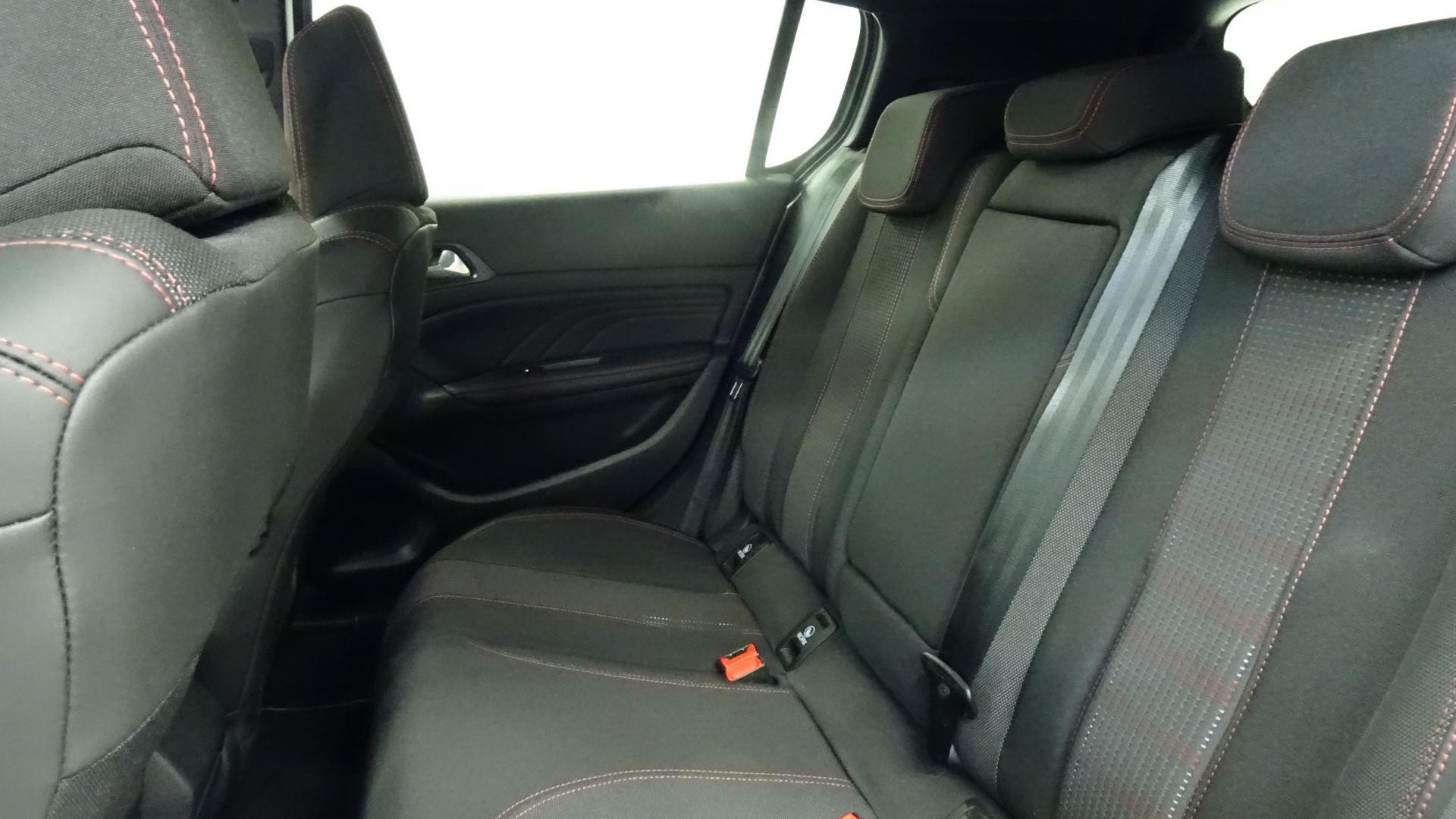 PEUGEOT 308  1.5 BlueHDi S&S 130  EAT8  II BERLINE GT PHASE 2