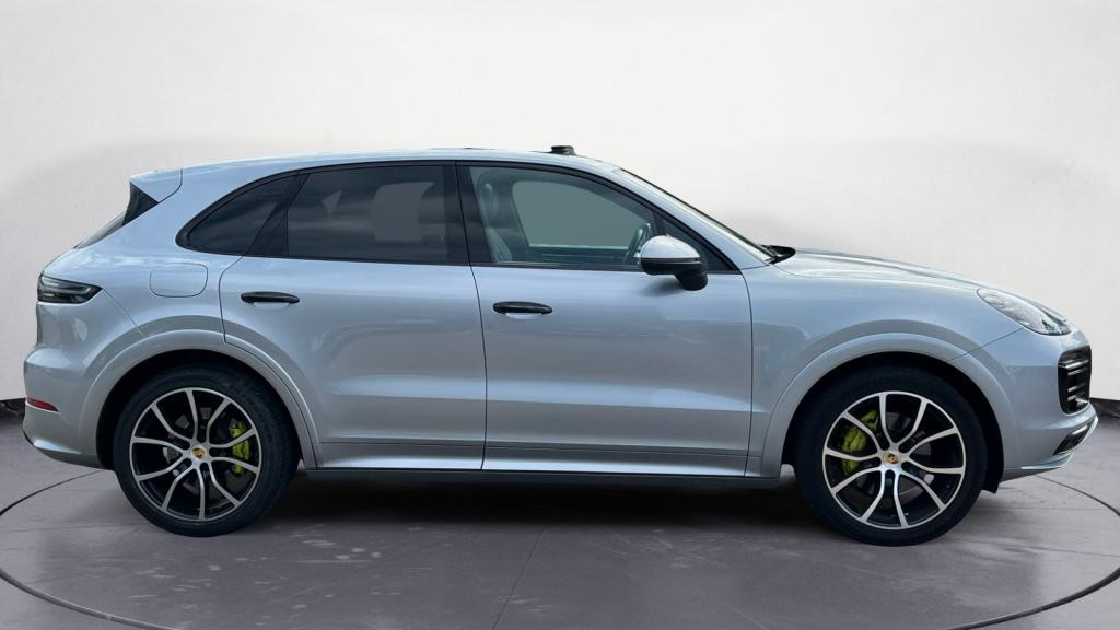 PORSCHE CAYENNE 3.0i V6 - 462 - Tiptronic S - Start&Stop  E-Hybrid
