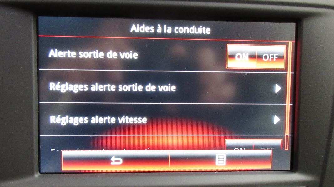 RENAULT KADJAR DCI 130 ENERGY ZEN 4WD